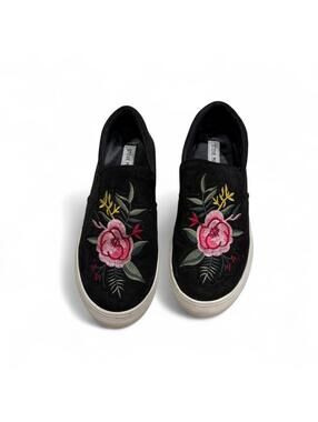 Steve Madden Garcie Black Floral Embroidered Slip-On Sneakers 🌹🖤